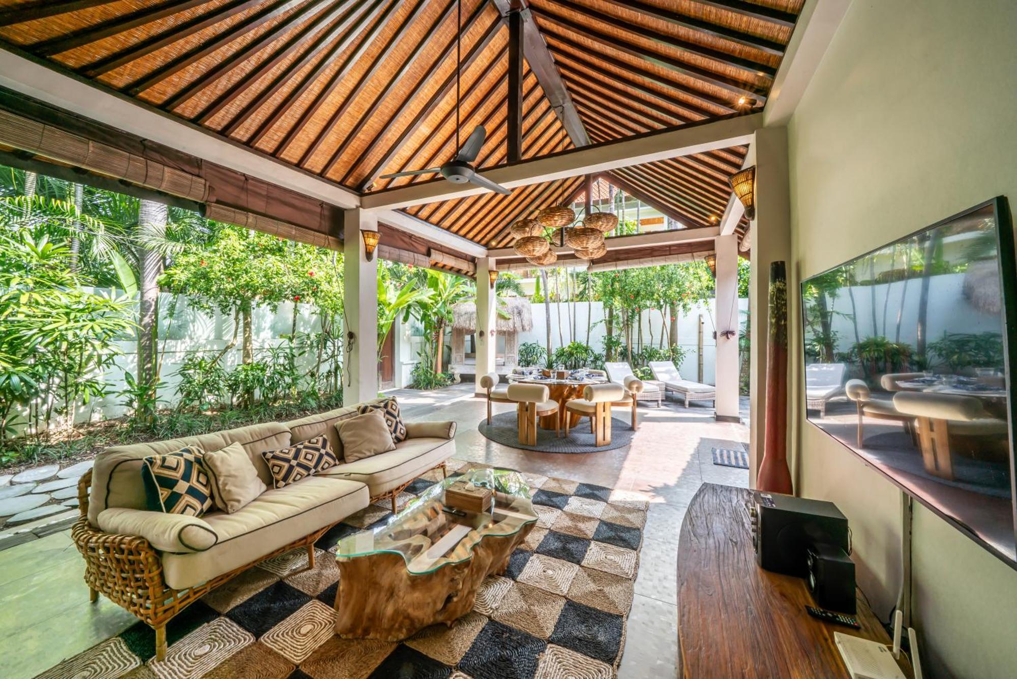 Villa Koala, 2Br Close To W, Potato Head And Shi Shi Seminyak  Bagian luar foto
