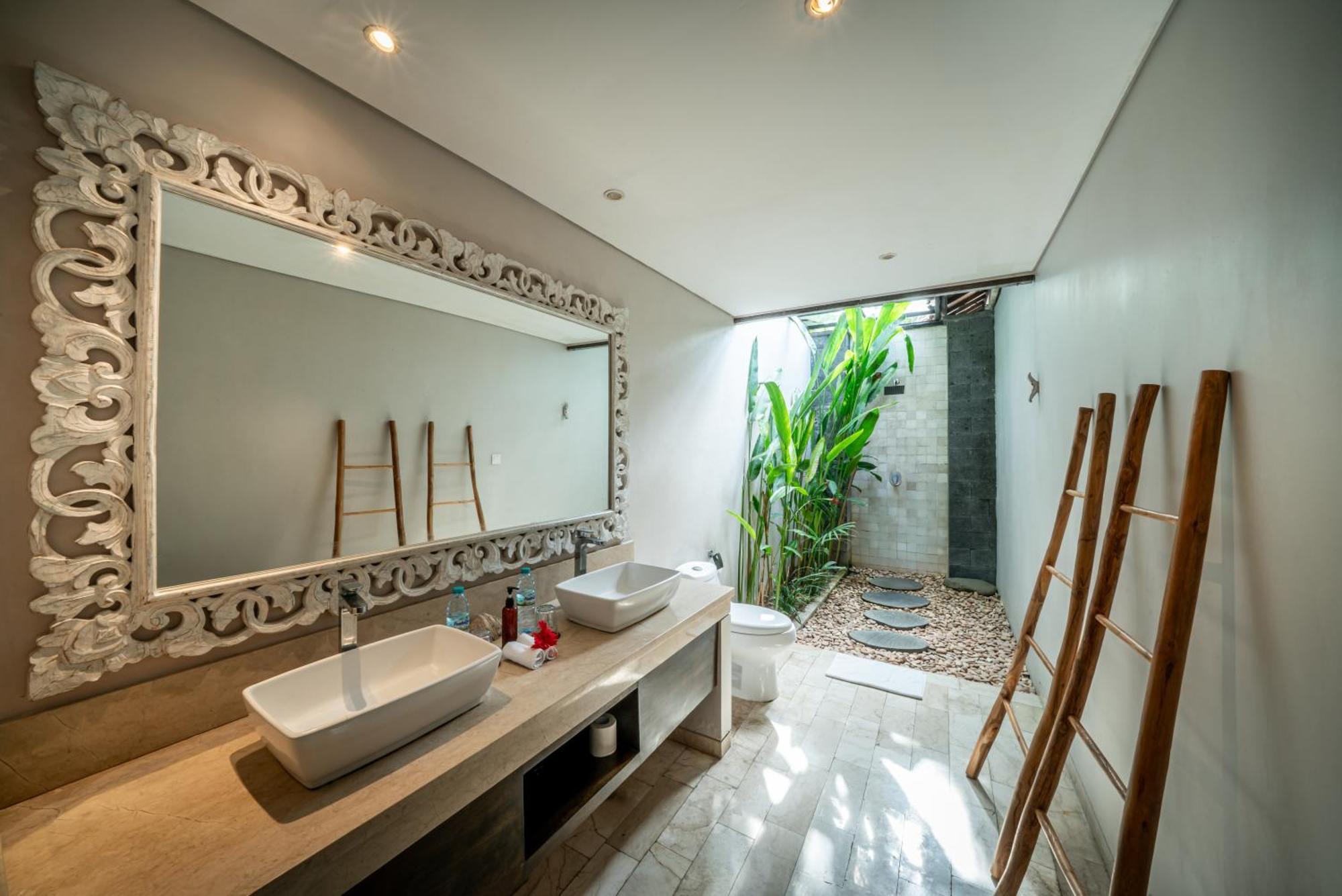 Villa Koala, 2Br Close To W, Potato Head And Shi Shi Seminyak  Bagian luar foto